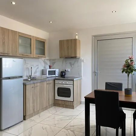 Nissi Avenue 4* Aya Napa