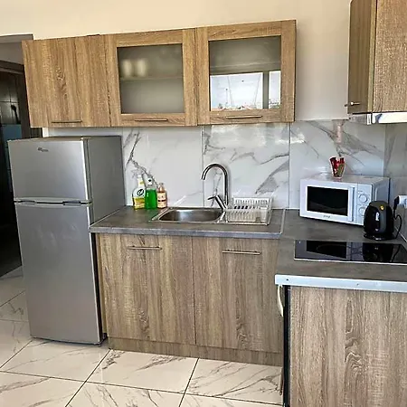 Aparthotel Nissi Avenue 4*
