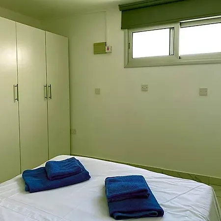 Nissi Avenue Aparthotel 4*
