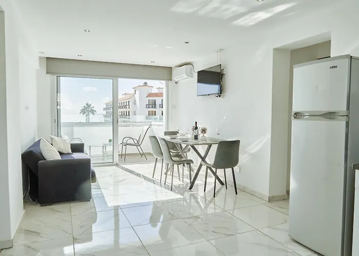 Aparthotel Nissi Avenue Ayia Napa