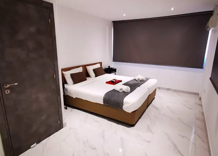 Aparthotel Nissi Avenue 4*